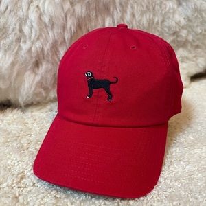 Black Dog classic hat NWT, classic red and classic fit